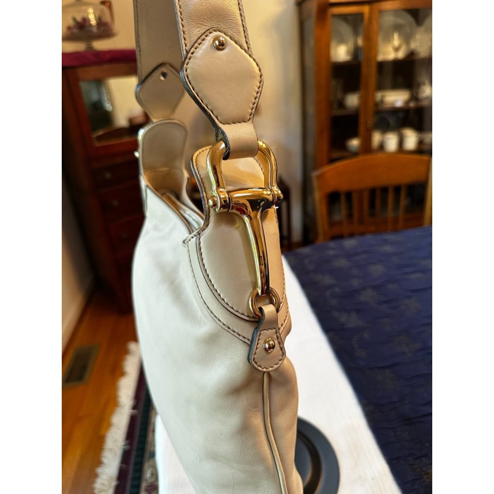 Gucci Cream Leather Hobo Bag - Picture 6 of 16